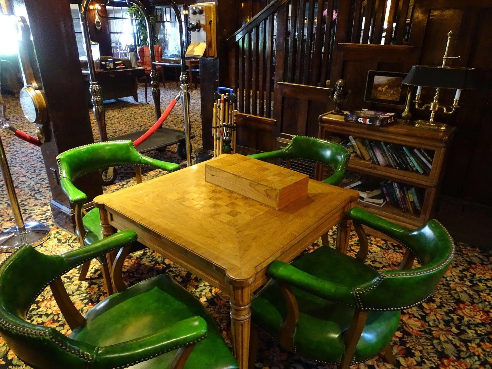 Glen Tavern Inn Santa Paula Bagian luar foto